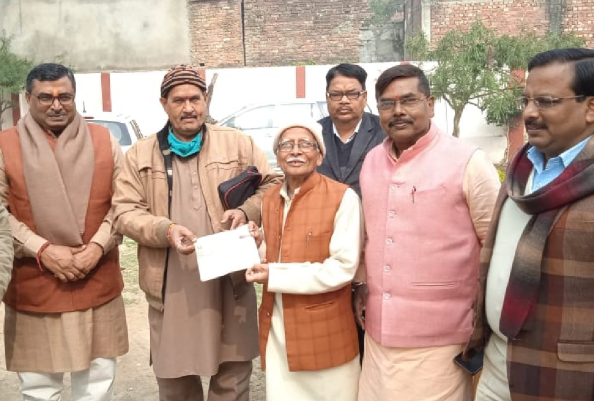 Gorakhpur ADG Dara sherpa help ram mandir construction