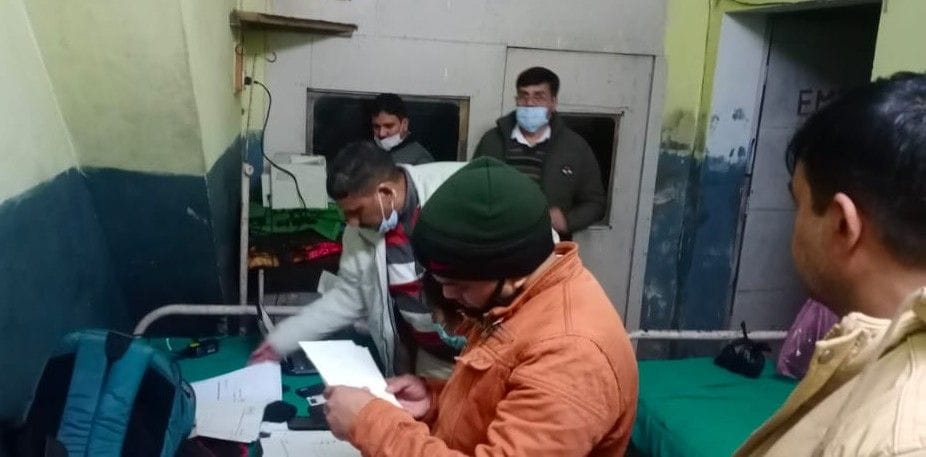 raid at private hospital, given medicine to miscarriage, doctor arrested