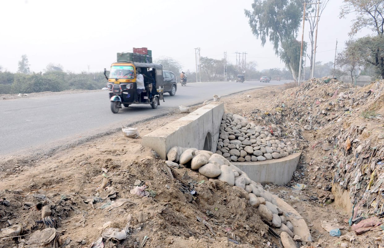 bad road problem in sambhal highway