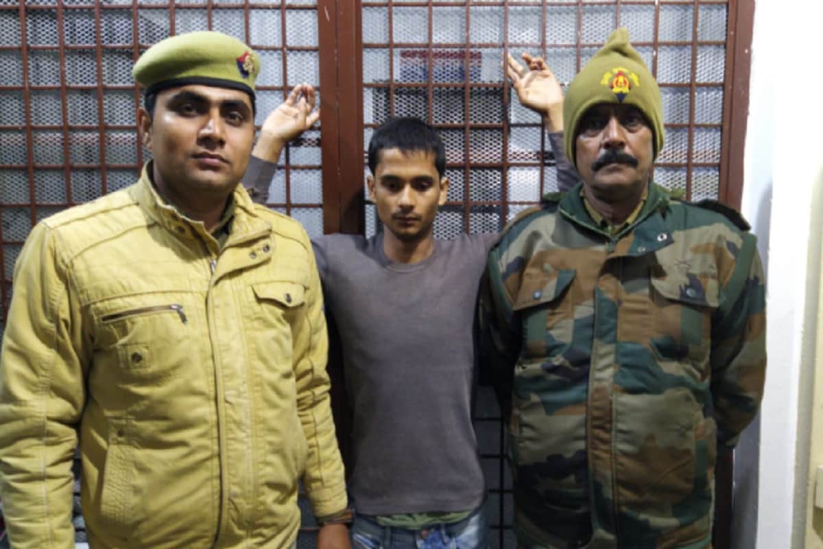 UP Crime News in Hindi: Police has arrested a accused Aaftaab and busted a gang