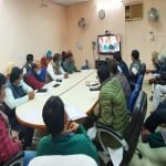 प्रधानमंत्री का भाषण सुनते सांसद सुब्रत पाठक, डीएम राकेश कुमार मिश्र व अन्य