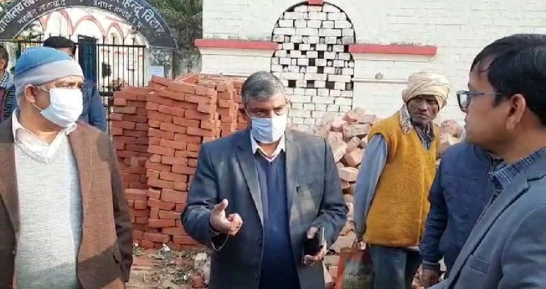 Displeasure over getting encroachment, construction stopped