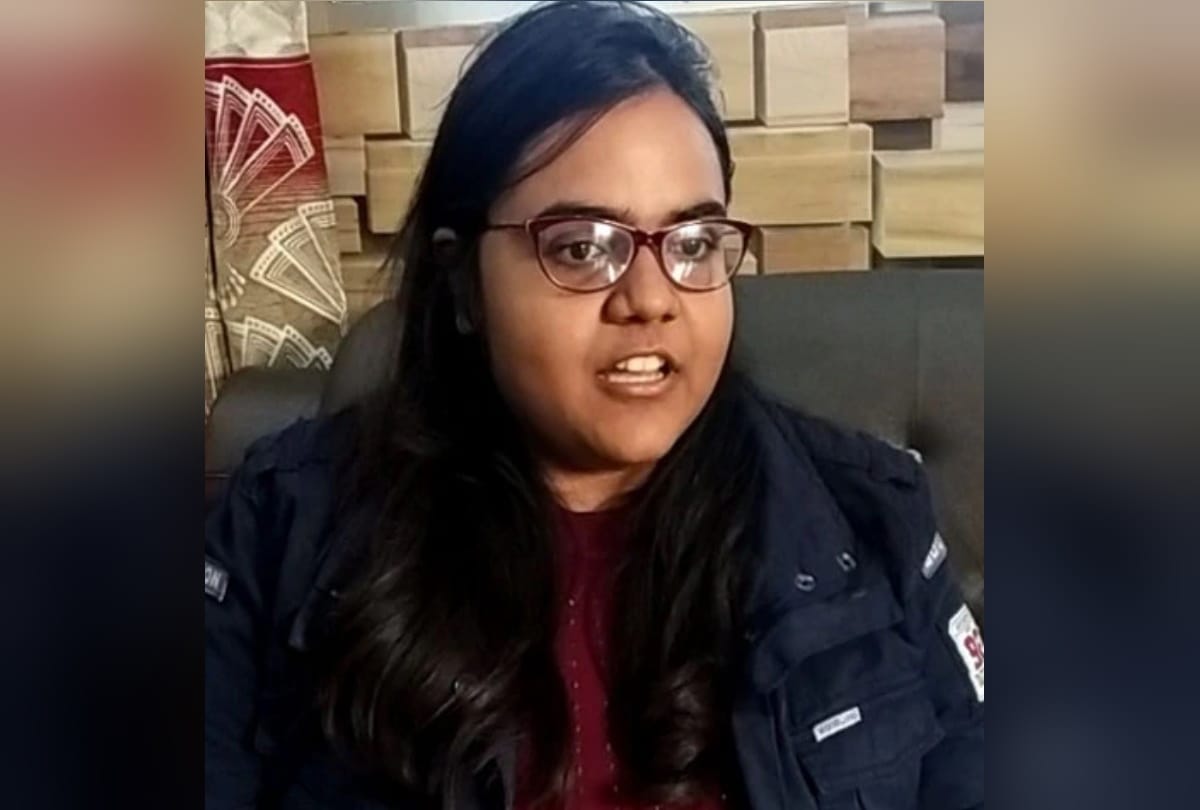 National Girl Child Day special story of girl student divyangi will join PM Modi in Republic Day Parade