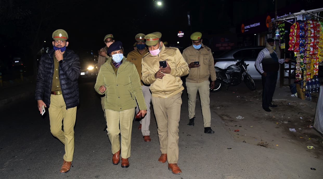 police is strictly following encroachment  issues in Gomtinagar