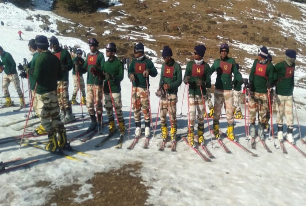 ITBP Soldiers Get skiing Training in Auli Photos