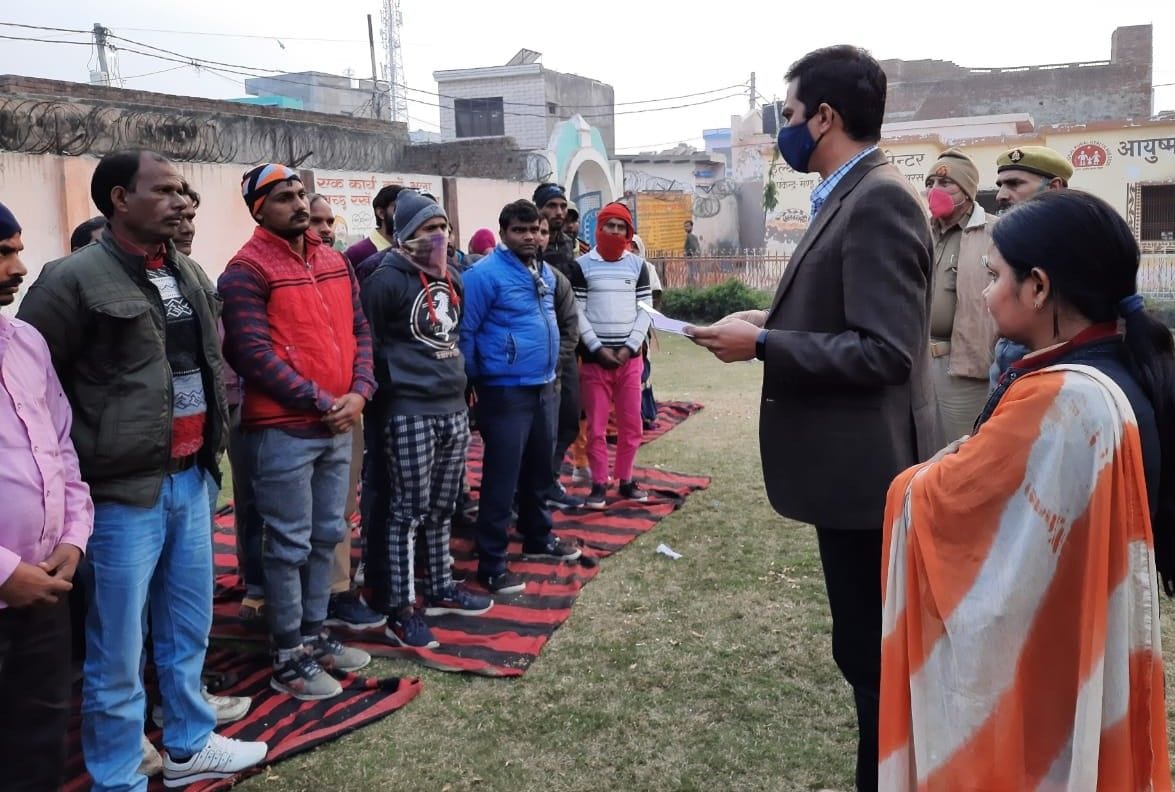 cleaning man goes to strike for wages