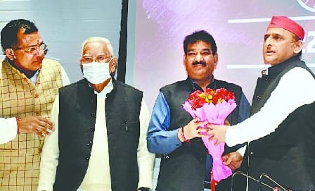 One more blow to BSP before SP's workshop