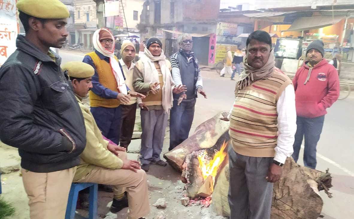 Cold wave continues, woman dead