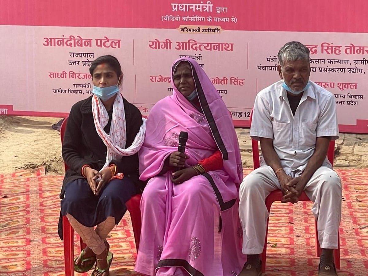 pradhanmantri aawas yojna: Kamla spoke to PM Modi never thought that she will get home in varanasi