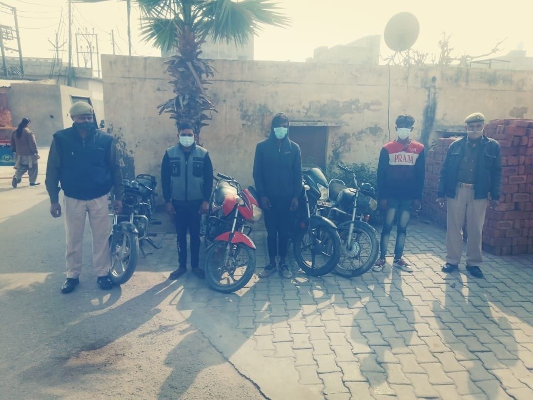 Three gangsters of vehicle thief gang arrested, four bikes recovered