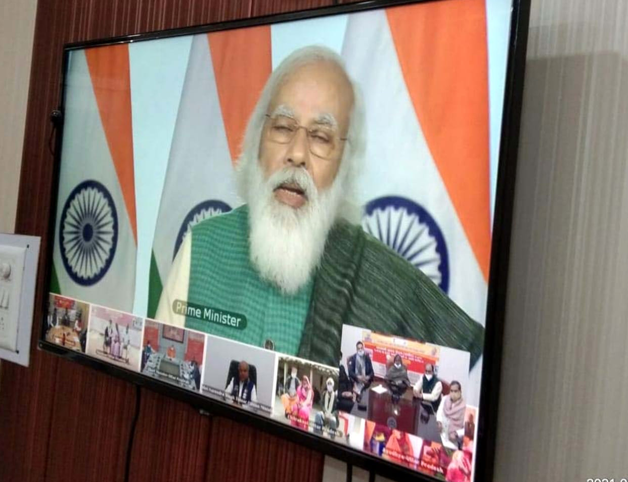 Home should be given to poor for self-respect: PM