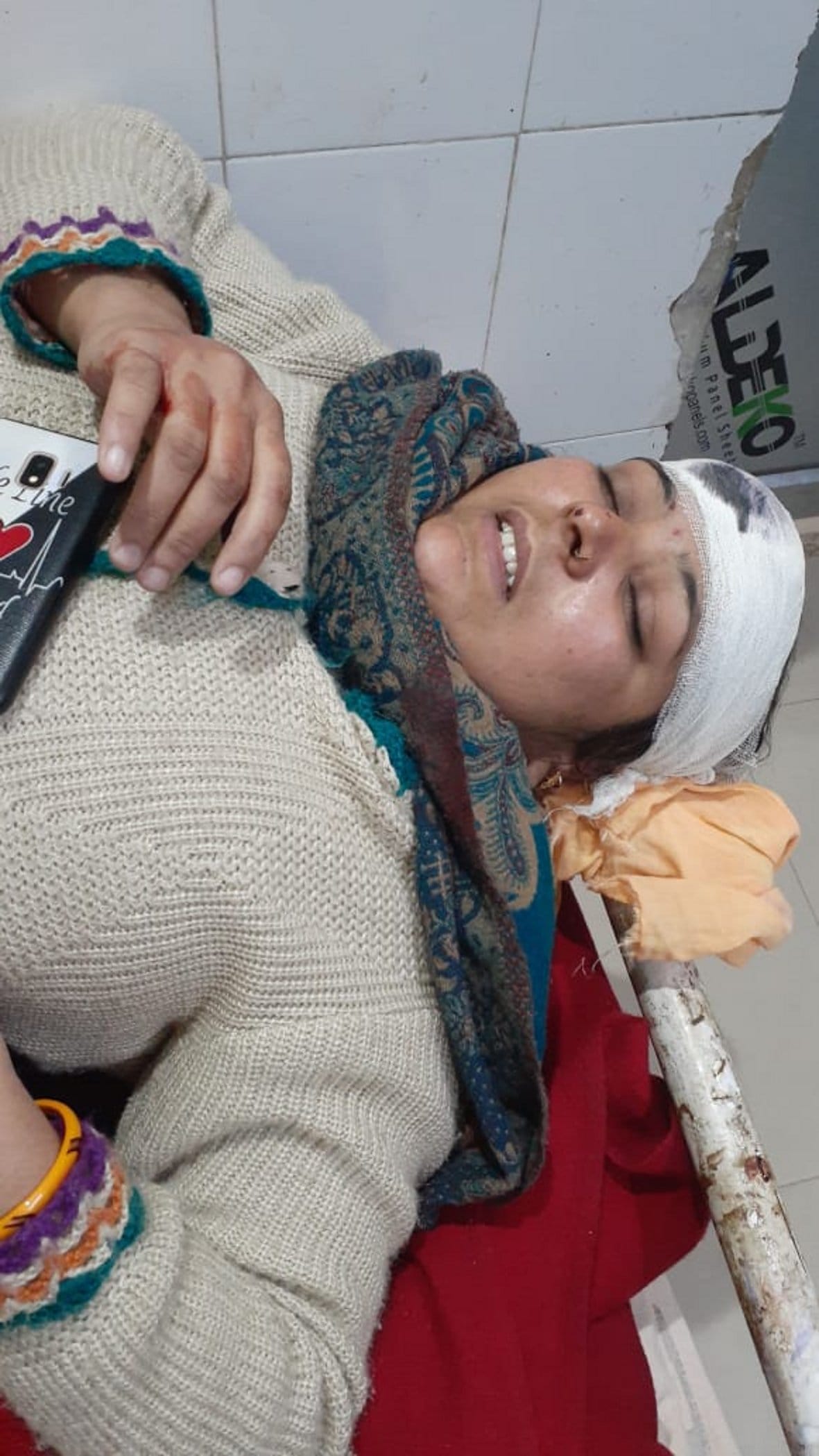 Woman shot in old enmity