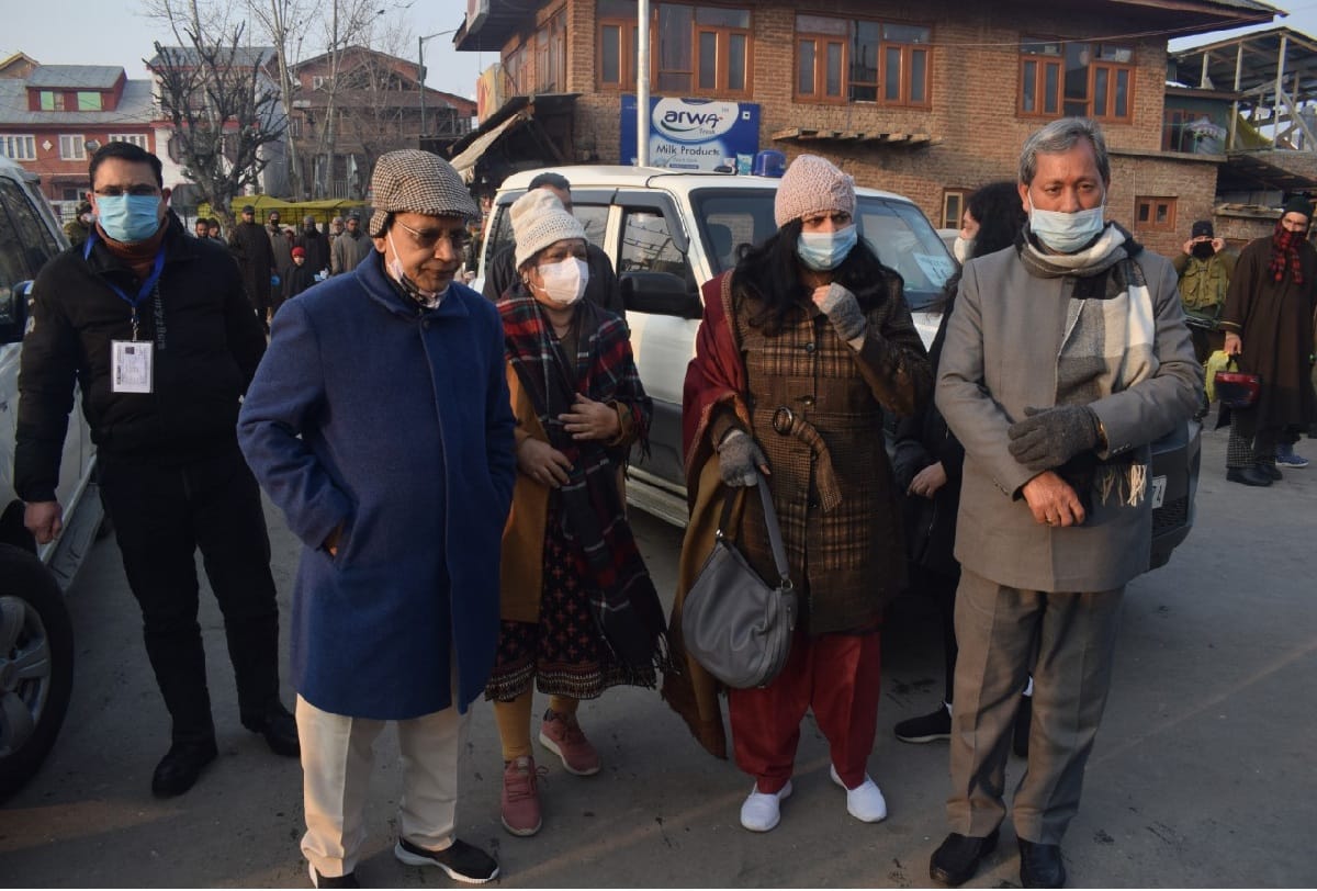 Jammu kashmir news Parliamentary delegation to reach Valley promote tourism