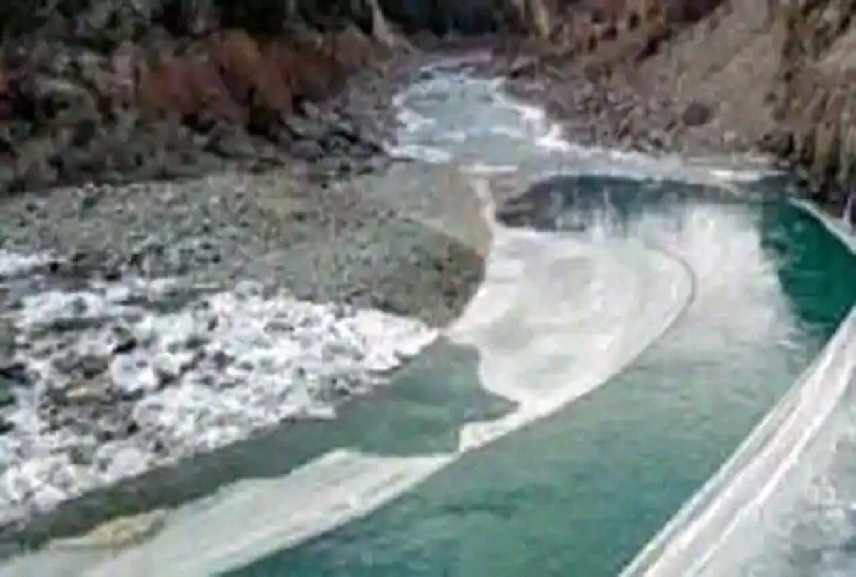 Jammu Kashmir 4526 crore approved for Kwar hydroelectric project pm modia laid the foundation stone at palli samba during visit