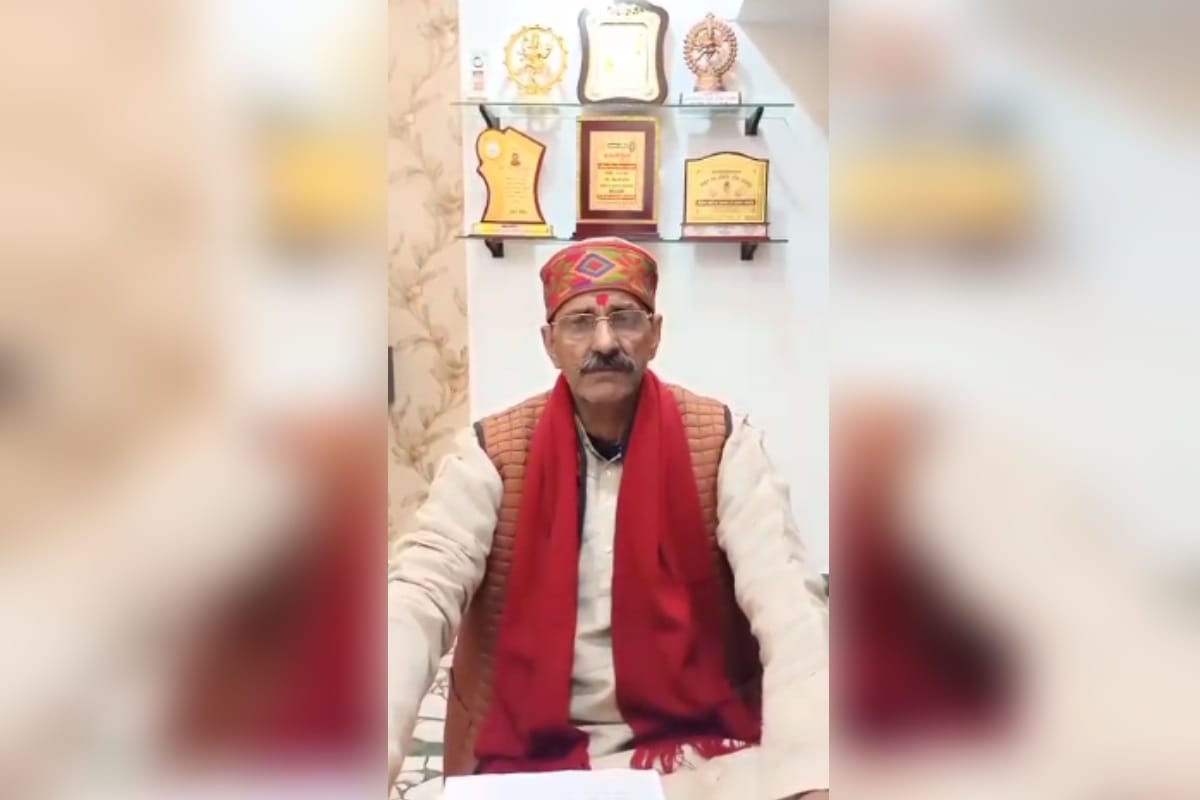 Shamli News: Video has gone viral of the state president of UP Roadways Employees Union