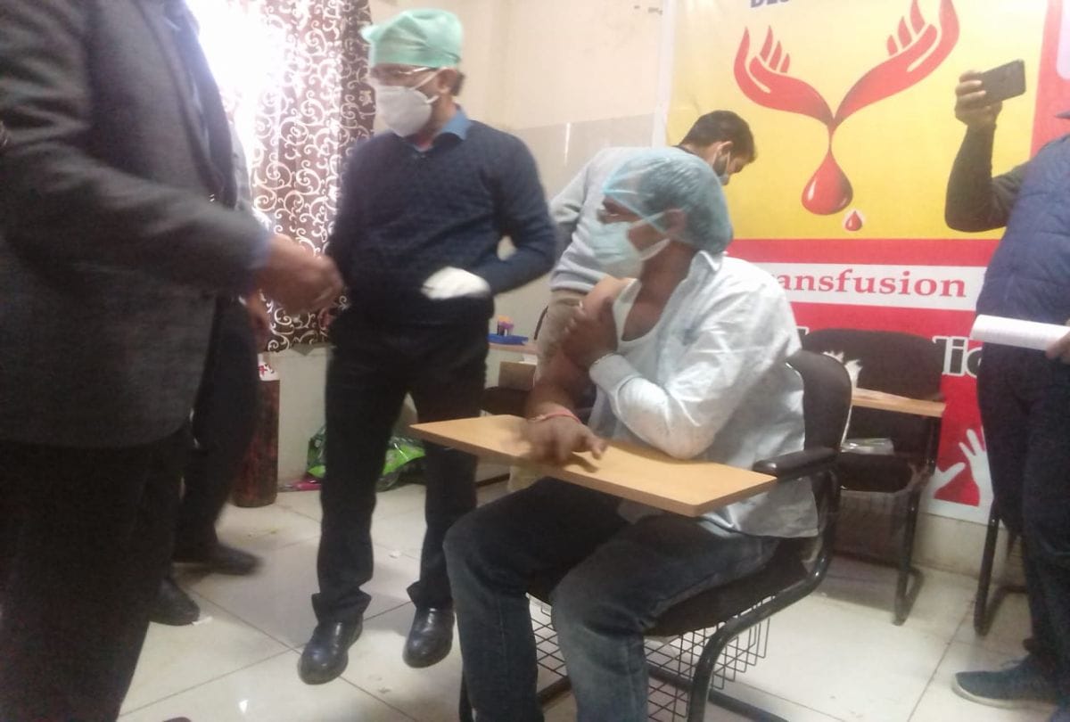 Sputnik Vaccine Trial In Sn Medical College Today