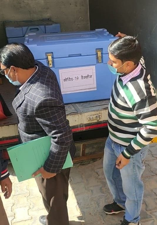 Hathras: Corona vaccine will be installed in ten booths at five centers today