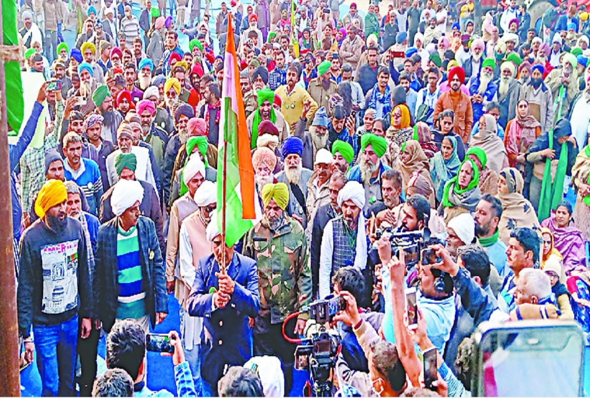 Delhi news: Farmers from many states reached the capital for tractor parade