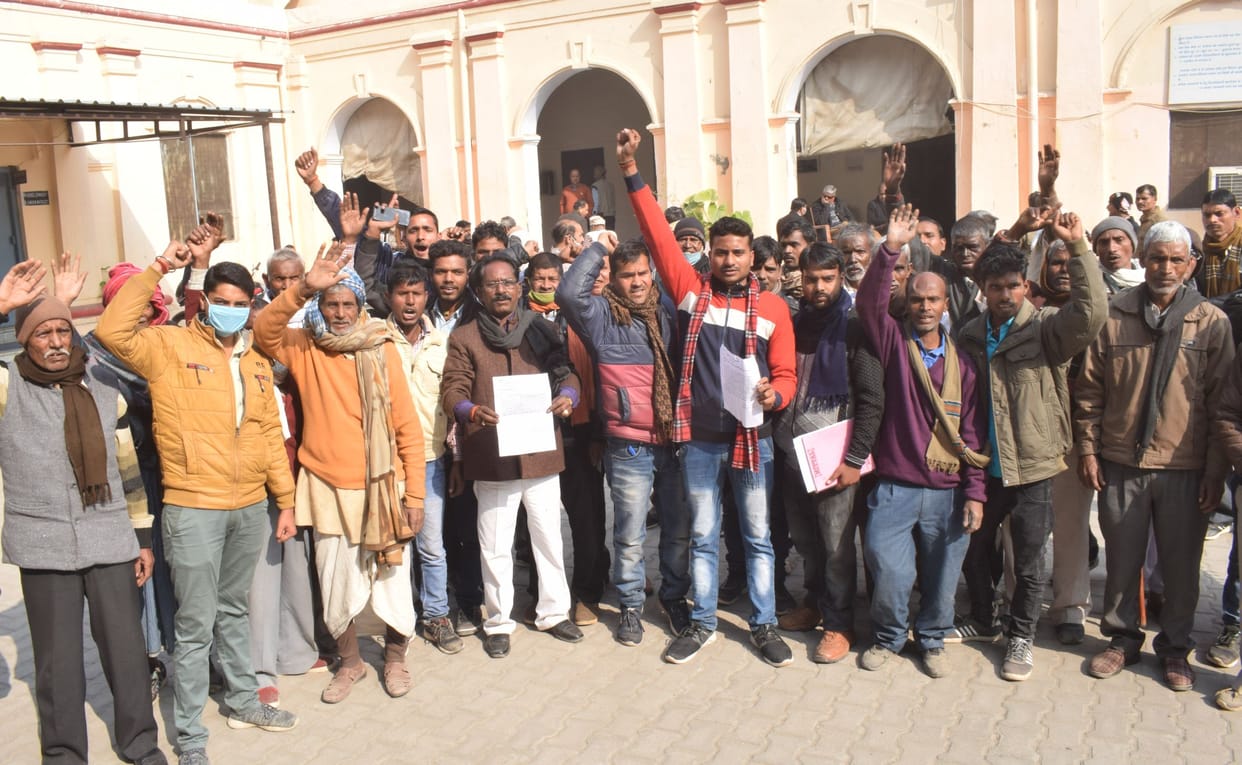 Villagers gave memorandum seeking cancellation of consolidation