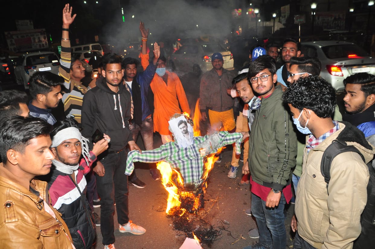 Tandav web series again protest