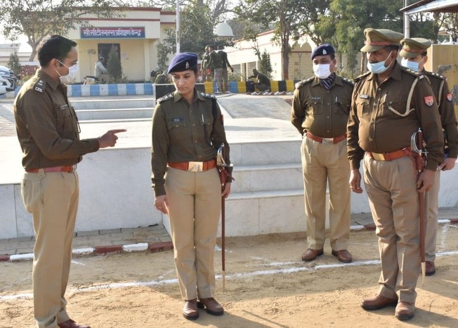 Hathras: SP inspects rehearsal of Republic Day parade