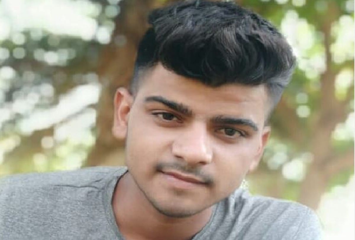 Young Man Commits Suicide In Love Affair Agra Police