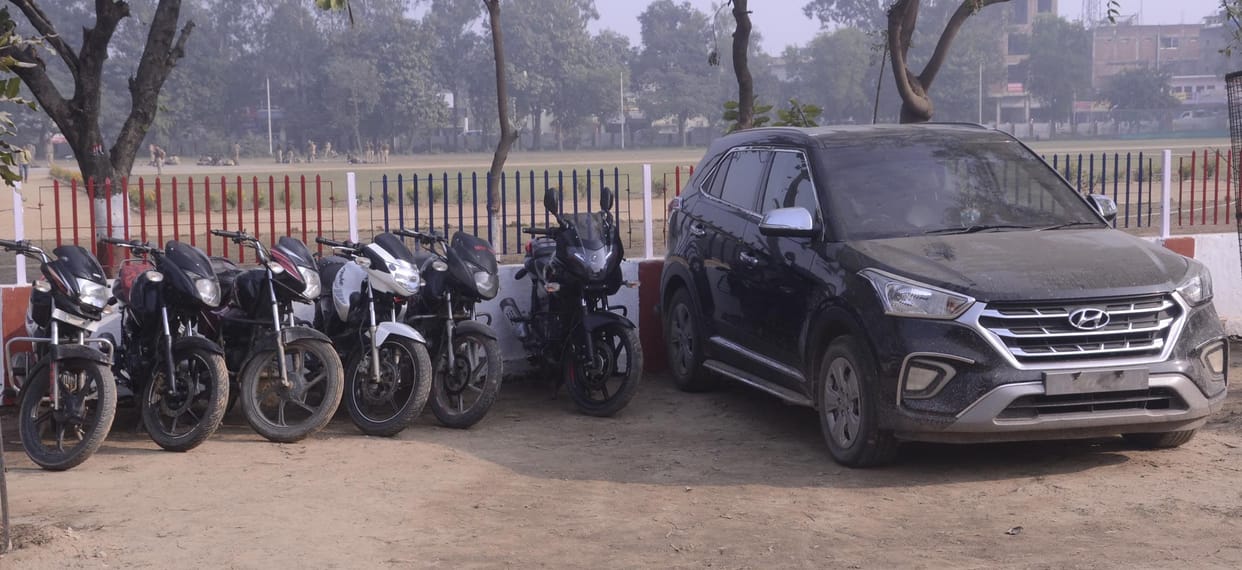 Saraf gets robbed, plan made in Prayagraj