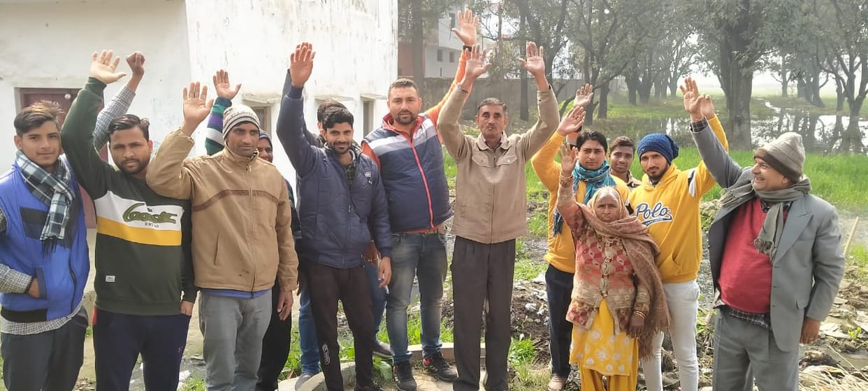 Villagers raised slogans demanding drainage