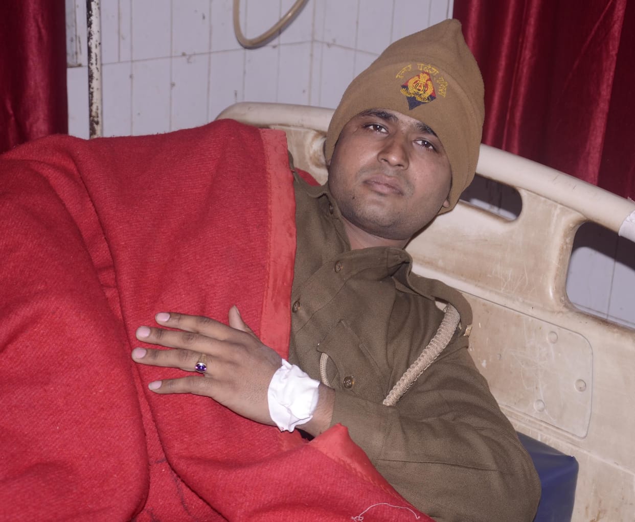 Gang of 90 lakh robbery caught in Saraf in Pratapgarh