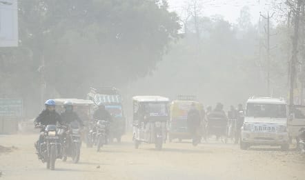 NGT orders in the air, dust flies again on the streets