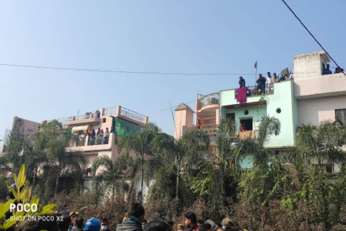 Police have action start in kothi of Most wanted Badan Singh Baddo at Meerut City