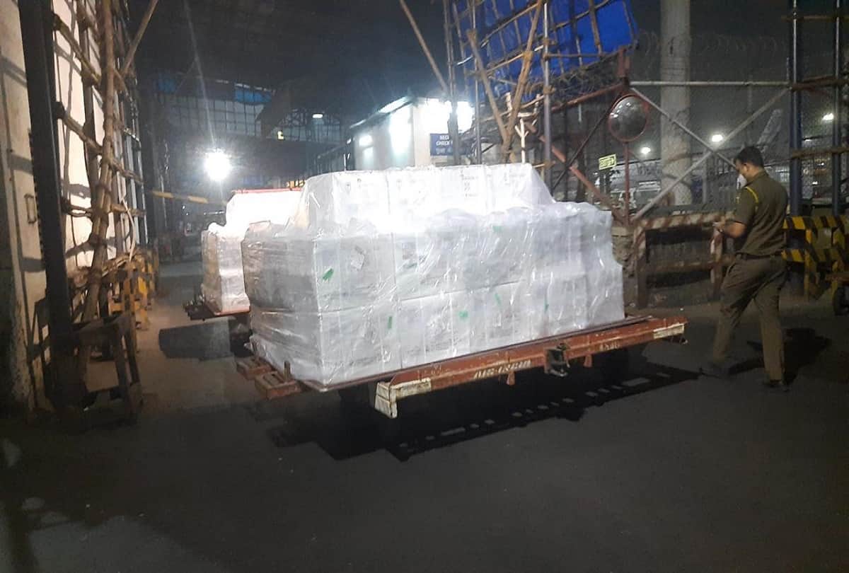 India supplied covishield and covaxin to neighbor country Nepal and Bangladesh today