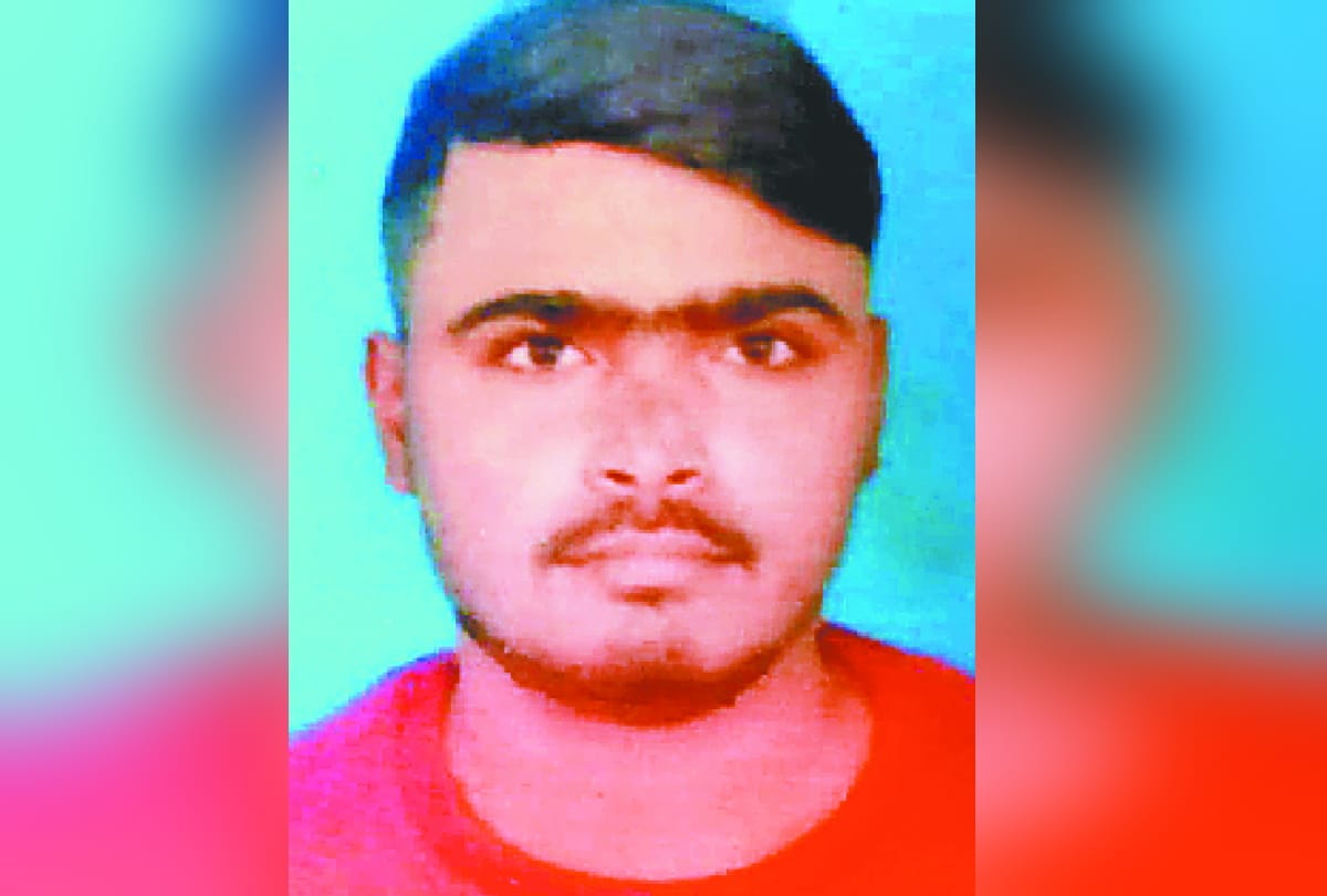 story of BSF jawan and boy died in road accident at deoria