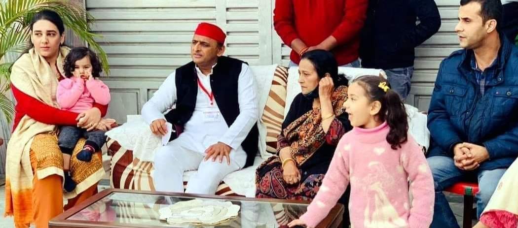 Akhilesh confided with Dr. Tazin