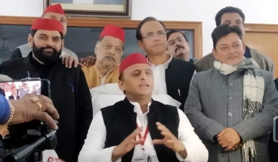 SP will agitate to save Johar University: Akhilesh yadav