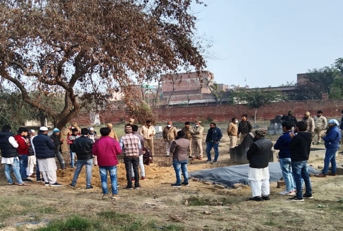 terrorist organization Al Qaeda member Abdul Rashid reached father grave in Sambhal