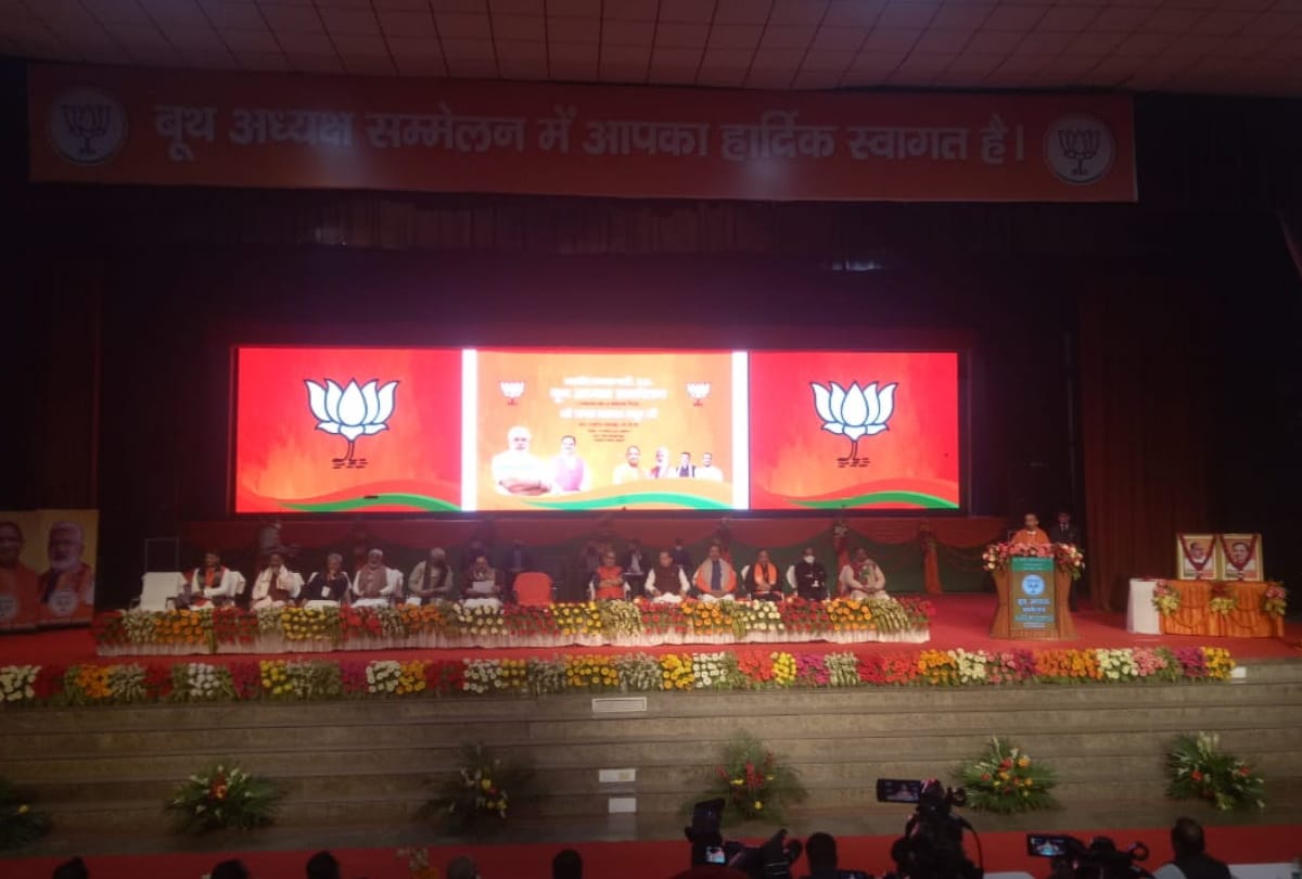 All political parties except BJP are based on familyism and casteism: Nadda