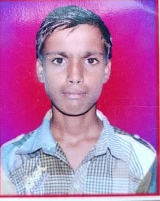 Cousin brothers found dead bodies hanging