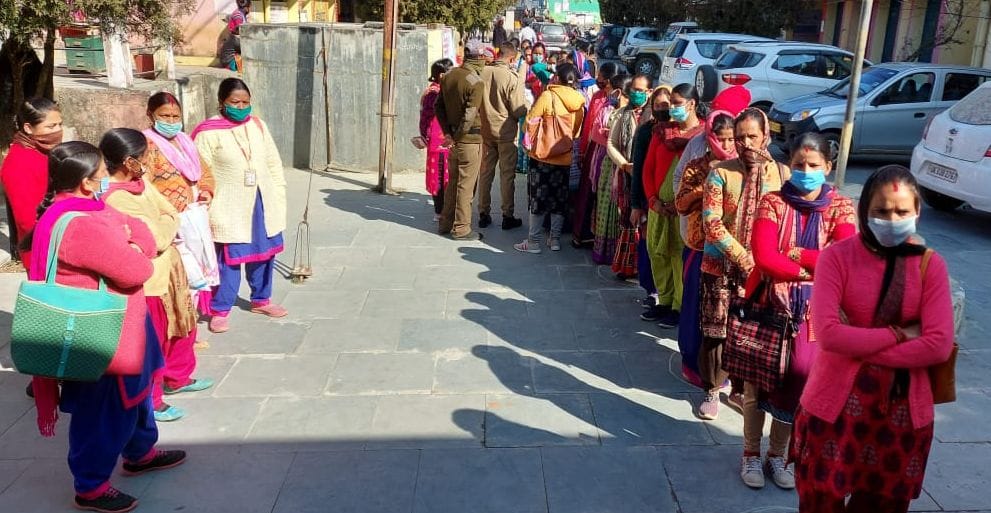 90 people vaccinated in second phase of Lohaghat