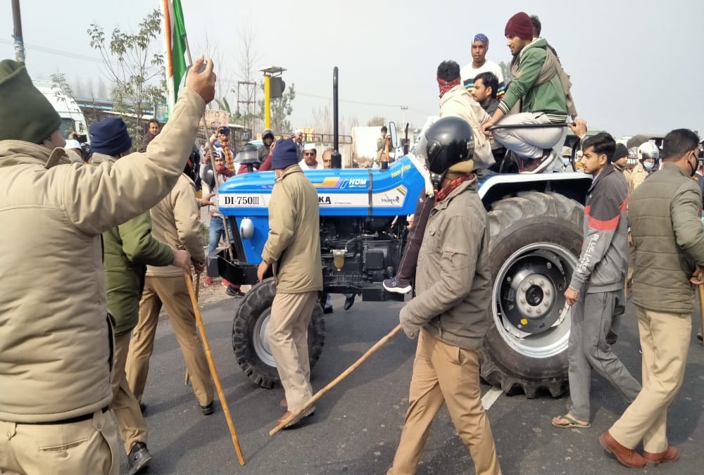 Farmers Protest latest news: uttarakhand police stops kisan to delhi march on narsan border photos