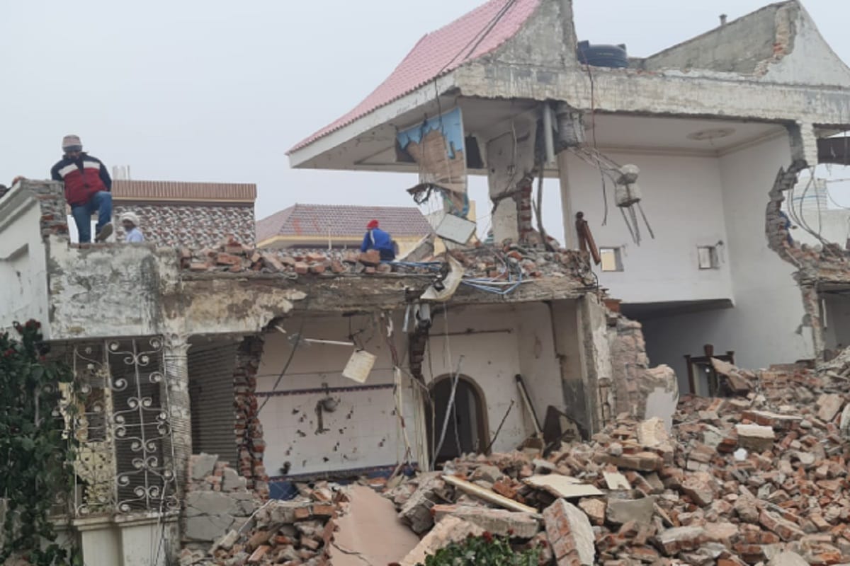 Bulldozer on Baddo's Kothi for the second day