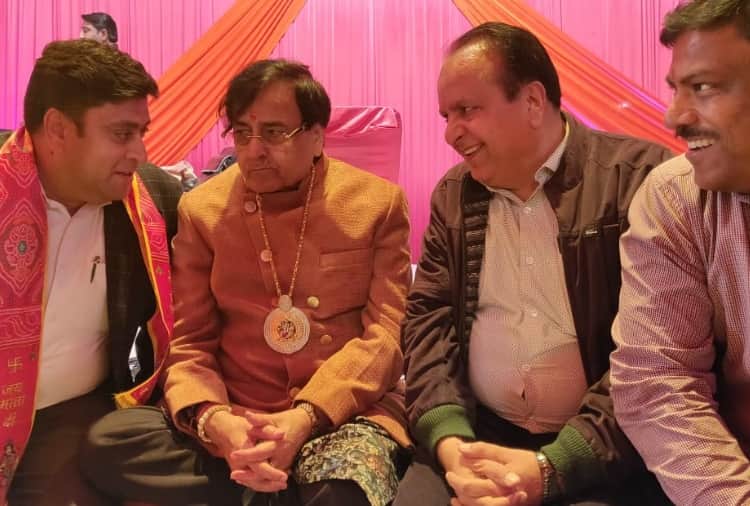 Narendra Chanchal Death News: Mother had an important role in the success of Narendra Chanchal