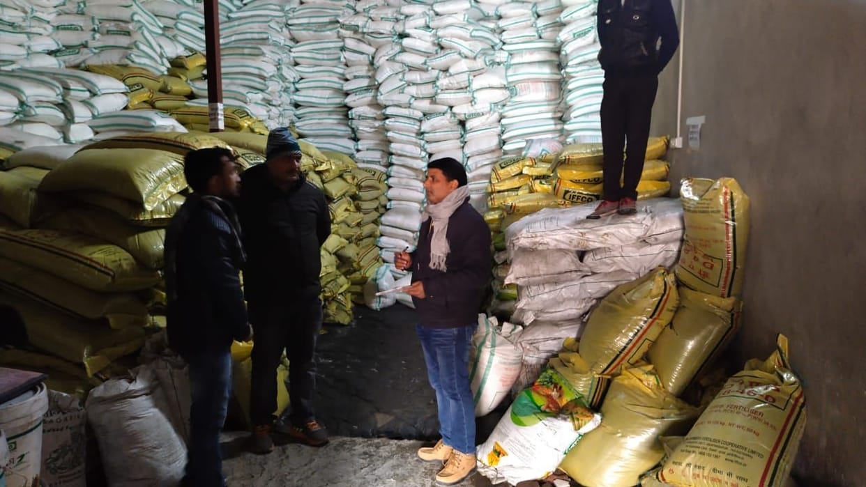 42 fertilizer shops raided, four licenses suspended