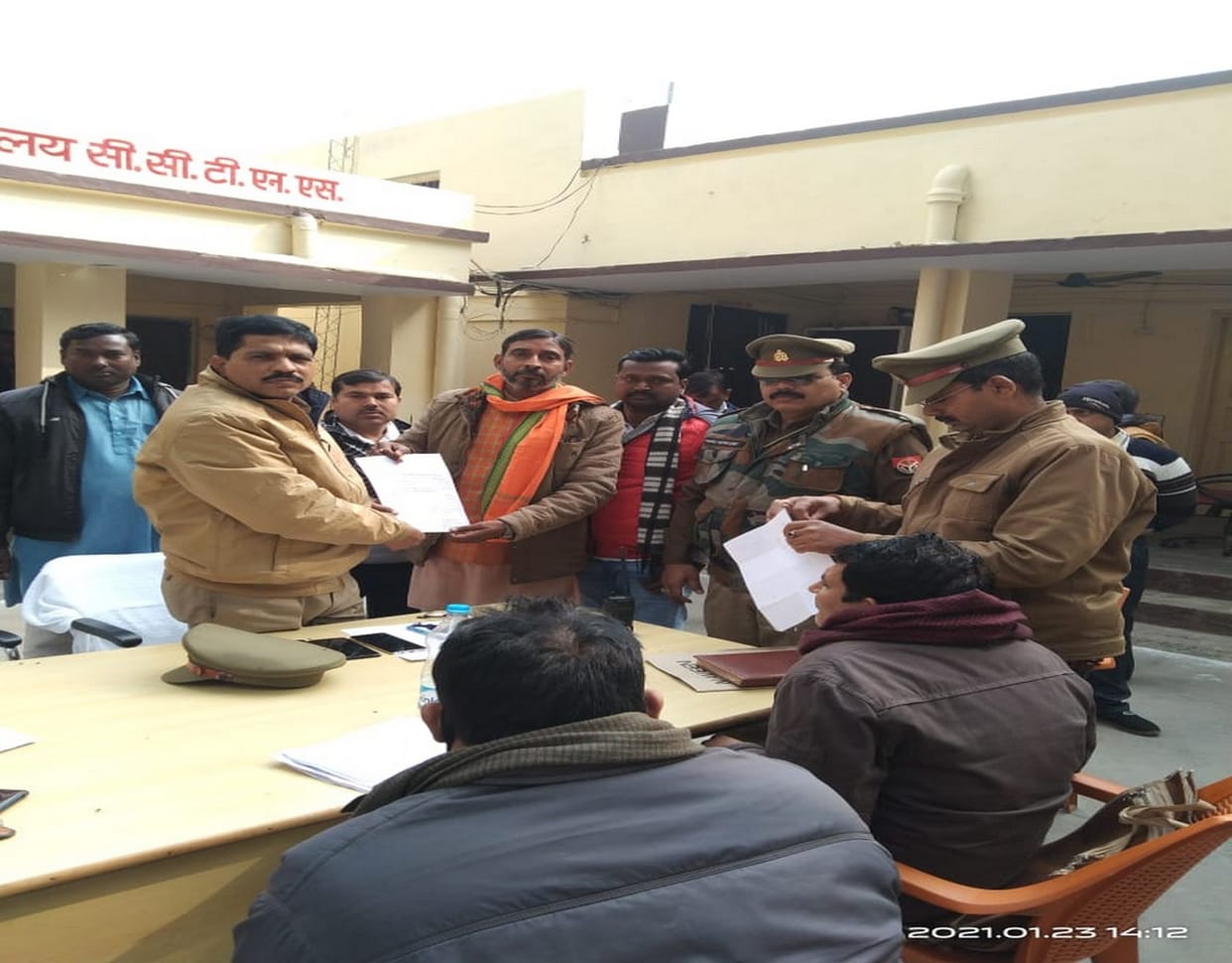 demand of FIR in Mau for artists of Tandava web series