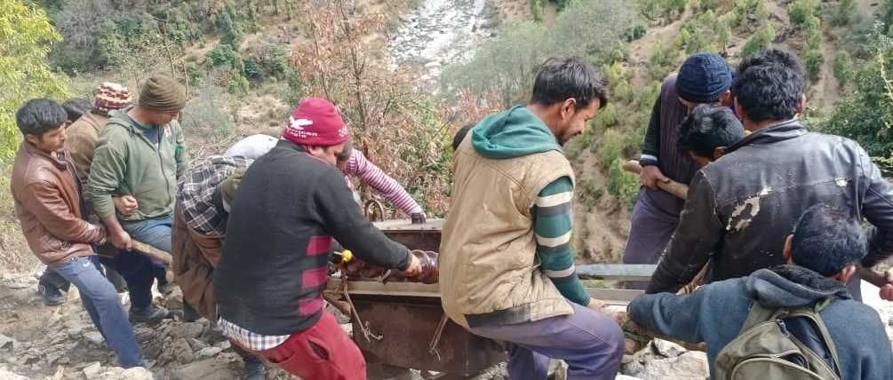Four villages of Kapkot will be illuminated by Gram Jyoti scheme