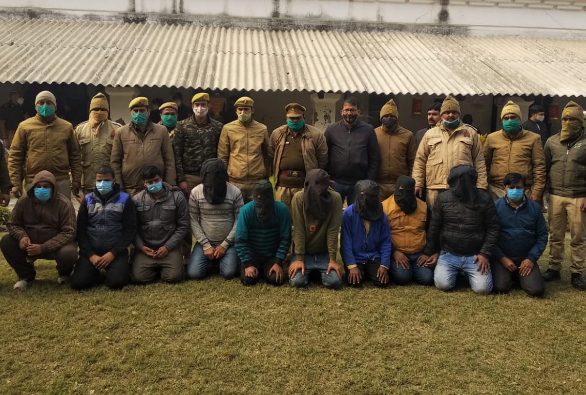 Medical store operator murdered in Gorakhpur land dispute ten accused arrested