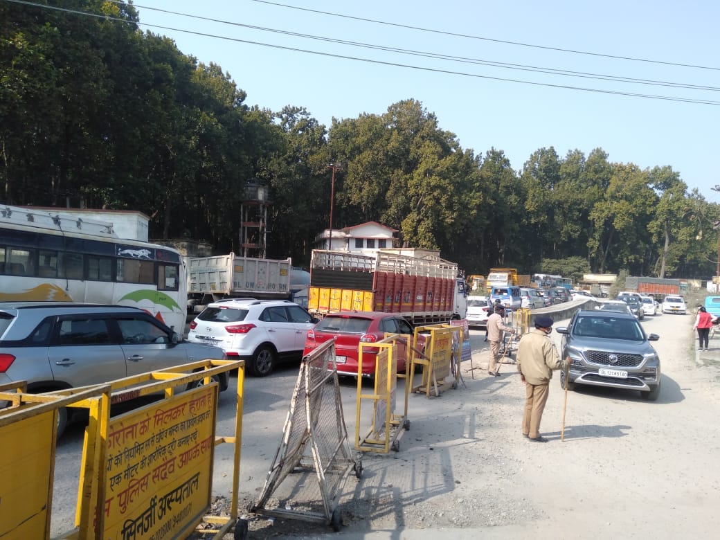Kisan Andolan Delhi News Today : after violent clash in delhi kisan rally alert on uttarakhand borders