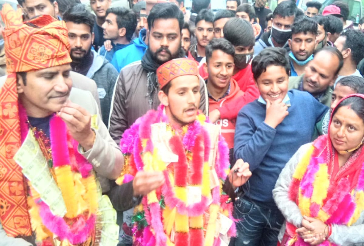 Zilla Parishad election result: These youth of Himachal did wonders, elected zp members at the age of 21