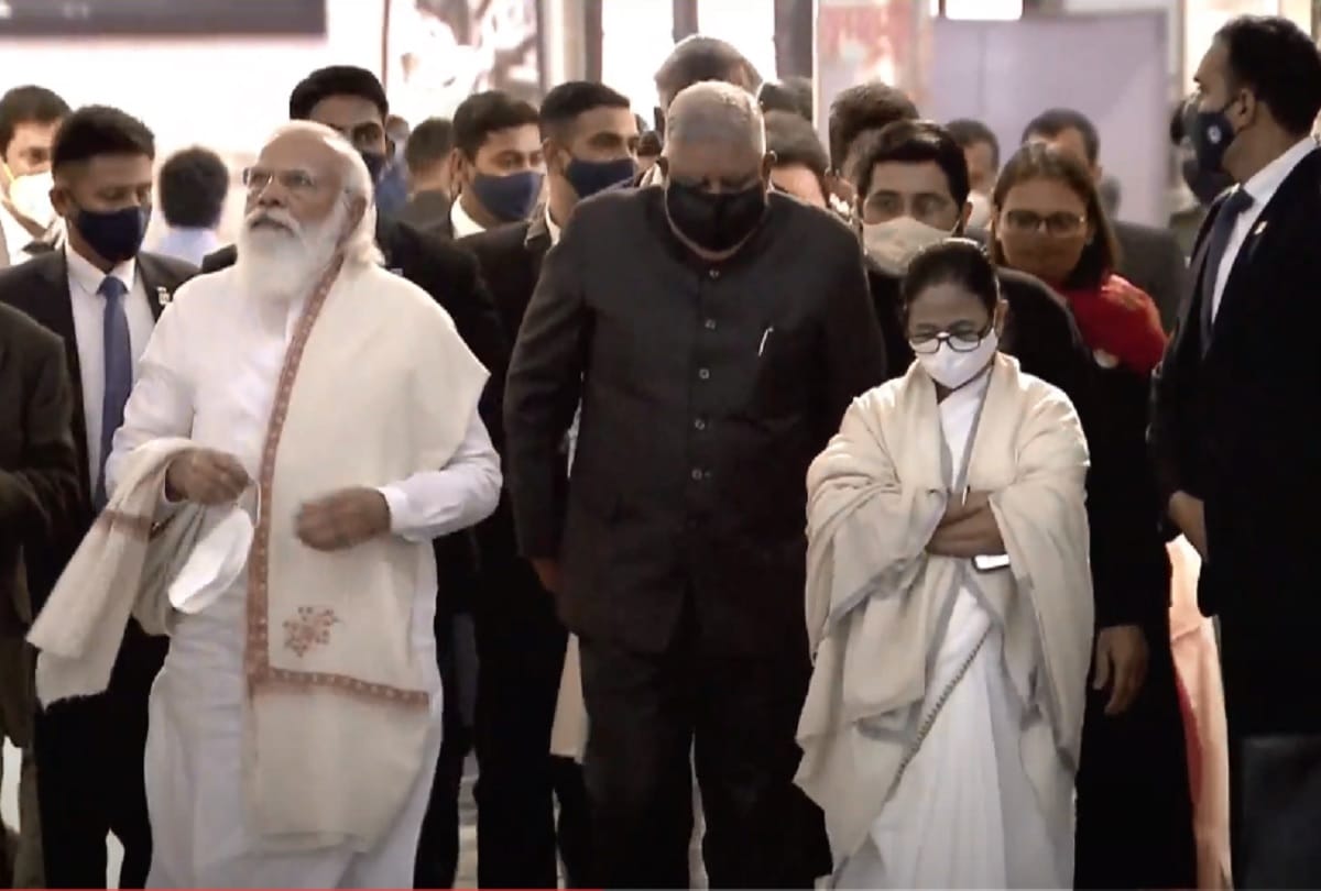 PM Narendra Modi And Mamata Banerjee Photos, Birth Anniversary Netaji Subhas Chandra Bose, Kolkota, West Bengal