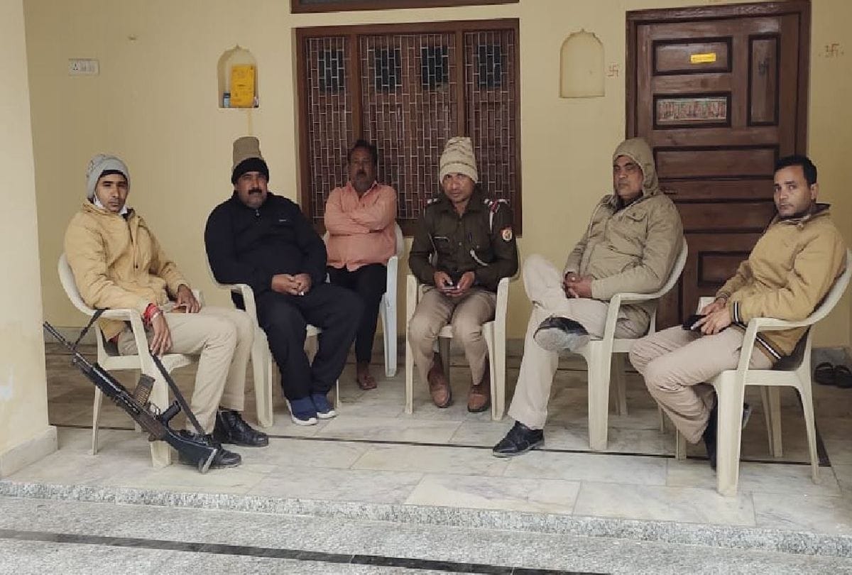 police alert over farmers tractor parade in agra